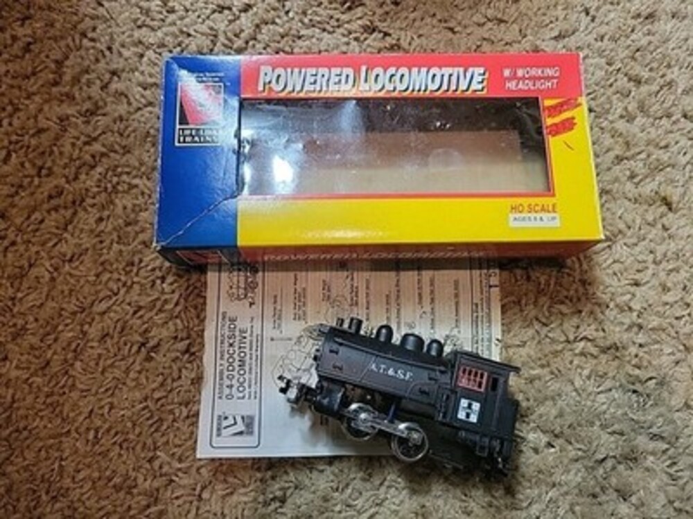 Vintage Life-Like HO Scale DOCKSIDE Santa Fe LOCOMOTIVE #8302  HO TRAIN A.T.&S.F